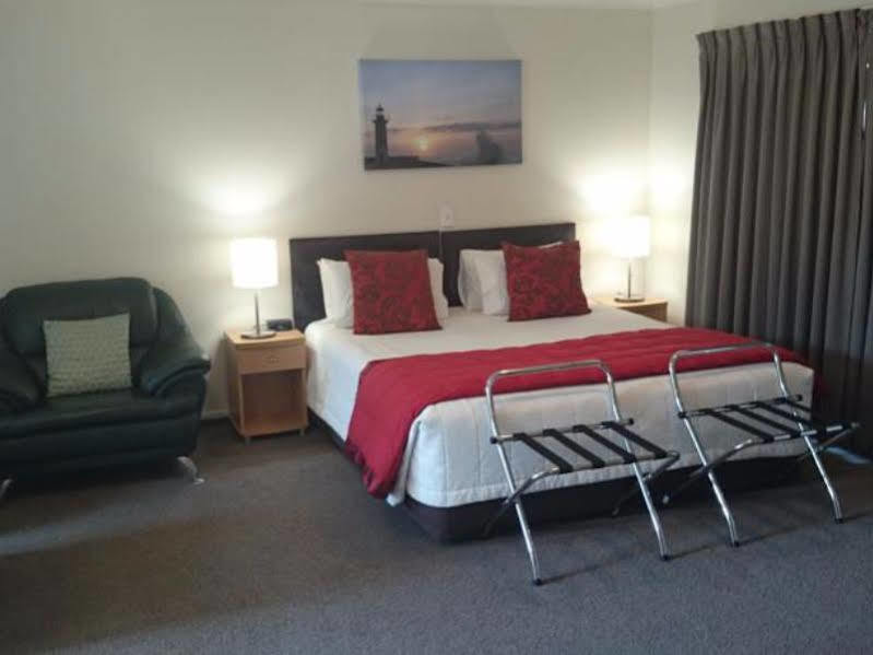 コロンボ イン ザ シティ クライストチャーチ エクステリア 写真 A typical motel room